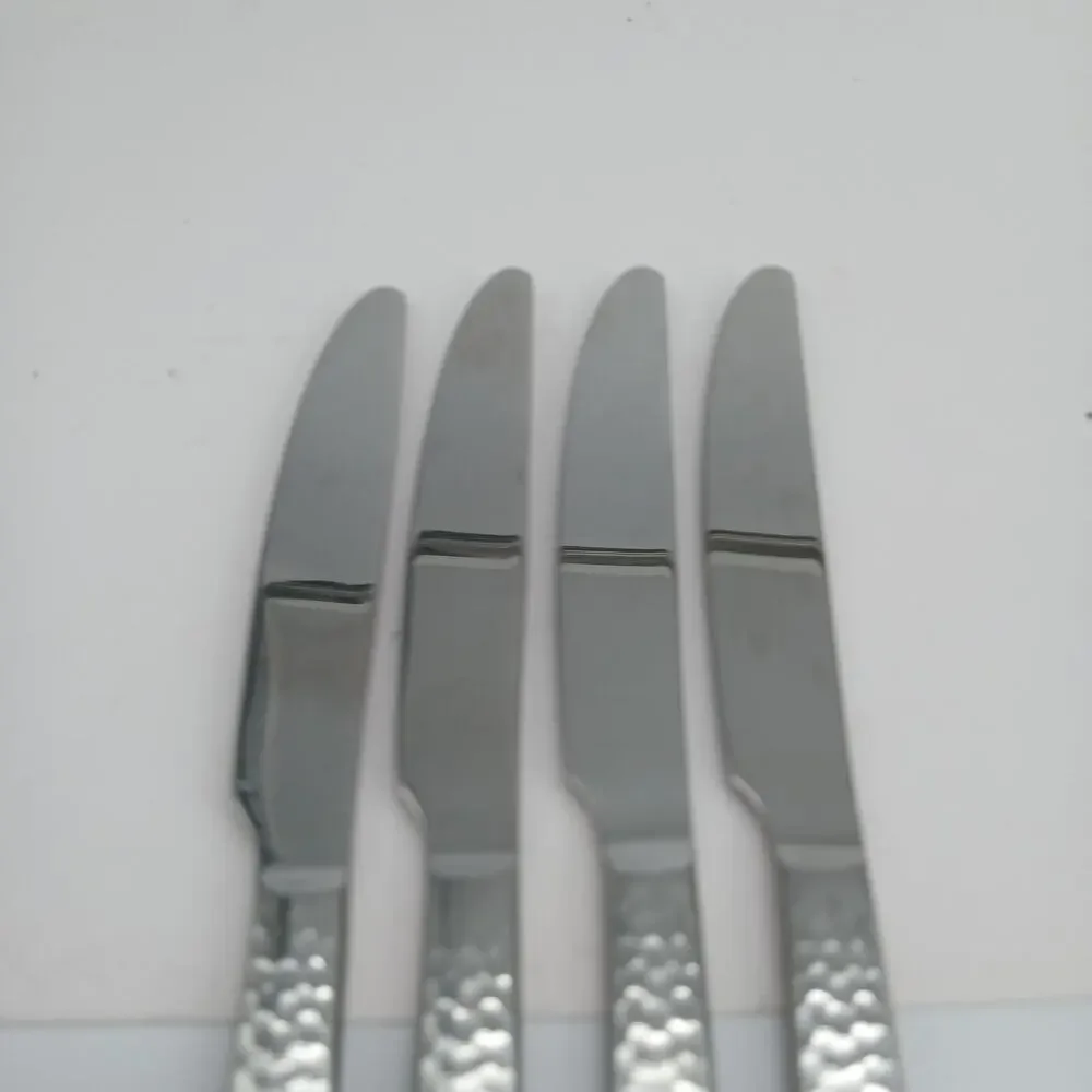 4X BK Splendide 18/10 Stainless Butter Dinner Knives Hammered Mali David Shaw